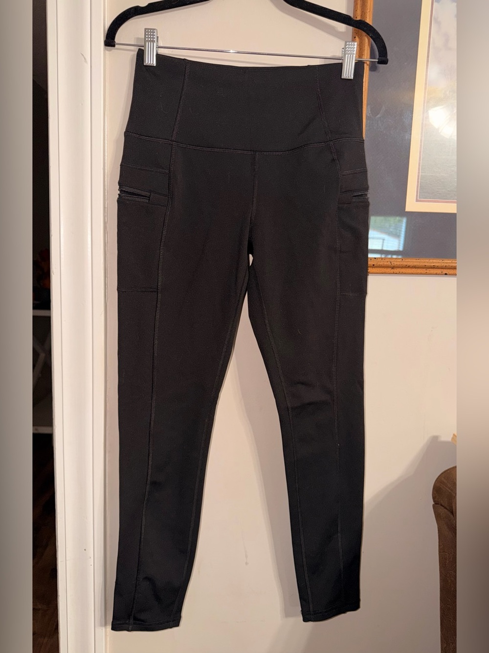 High-Waist Adrienne Vittadini Black Active Leggings - Medium